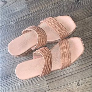 Wedge sandals